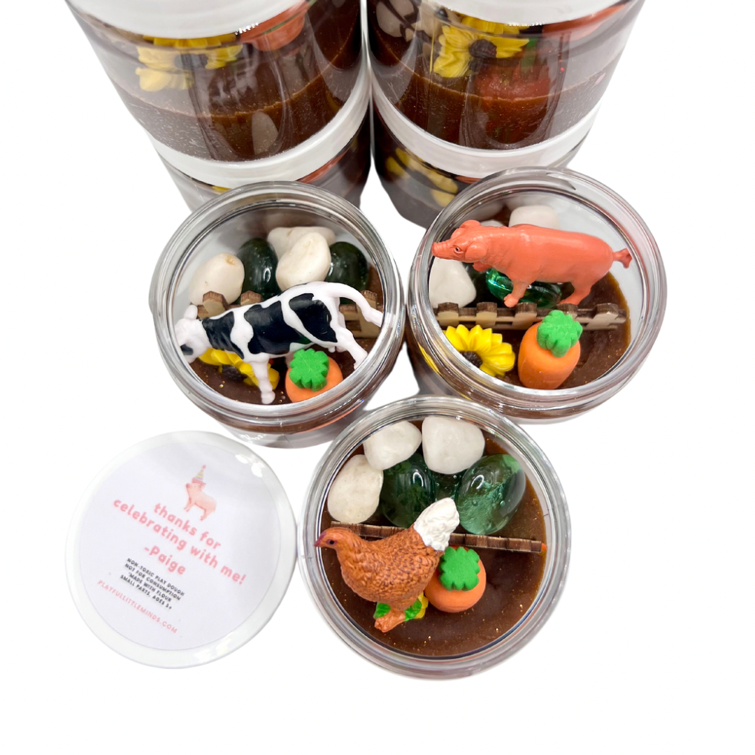 Fun Farm-Themed Play Dough Favors for Kids